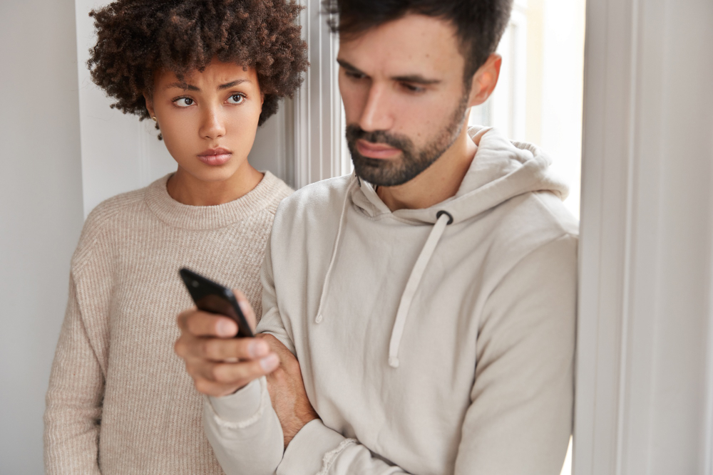 Spot the Fakes: Stay Safe in Sugar Dating