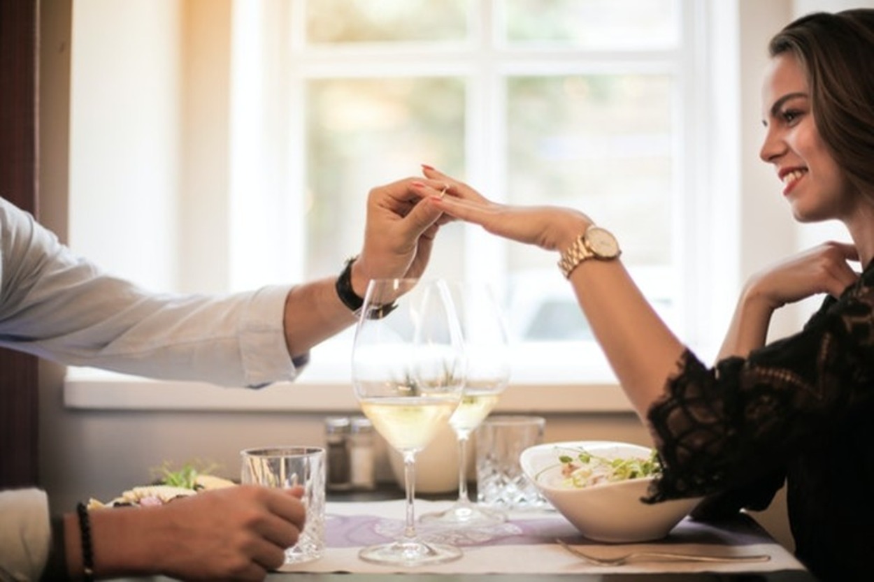 Sugar Daddy offre appuntamenti piacevoli e semplici attraverso le foto.