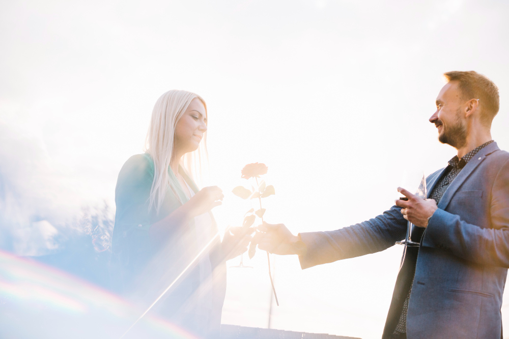 Sugar Daddy Ne Bekler? İlişki Anatomisi 2025
